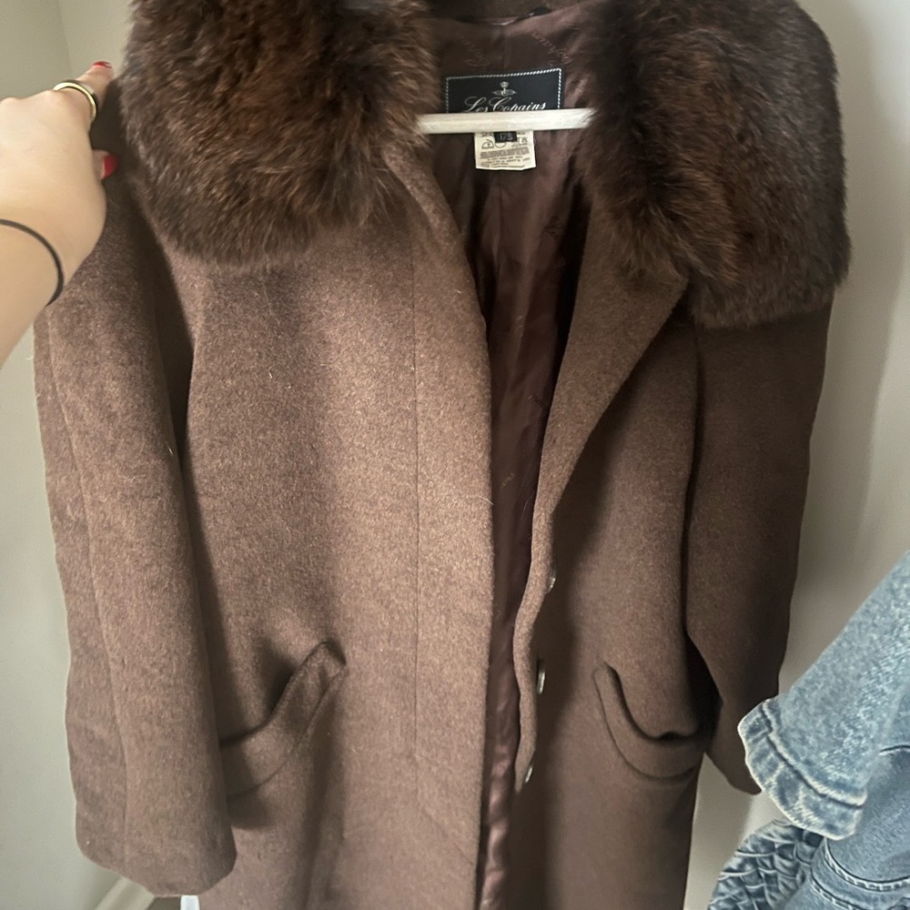 Elegant Brown Coat with Faux Fur Collar